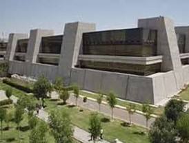 John Travolta llevó en su avión suministros a Puerto Príncipe