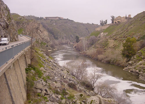 El río, a su paso por Toledo