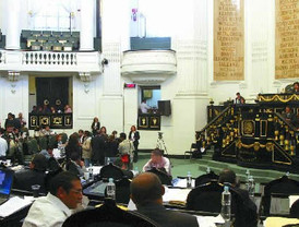 Ecuador acuña moneda conmemorativa 'Jefferson Pérez'