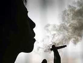 En España está ya en plena vigencia la Ley que extiende prohibición para los fumadores