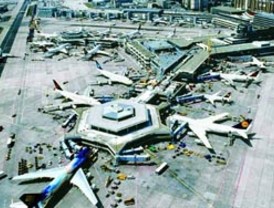 Dos Marines muertos y dos heridos deja tiroteo en aeropuerto alemán