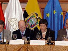 El consejero delegado de Google abandona el consejo de Apple por posibles conflictos de interés