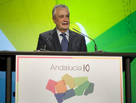 Griñán anima a proyectar una 'imagen real' de Andalucía para impulsar la economía