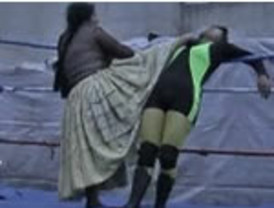 Cervantes y García Márquez salvan los muebles