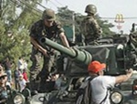 Familia y militares retirados recuerdan a Pinochet en el aniversario de su muerte