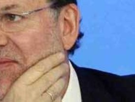 Rajoy se compromete a apoyar al Gobierno en todo lo que le parezca 'razonable' y 'bueno para España'
