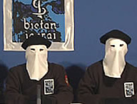 Correa prorroga el Estado de excepción en Ecuador tras conocer que los policías intentaron asesinarle