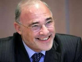 El Gobierno cree que las ventas de coches se recuperarán 'enseguida' tras el fin del Plan 2000E