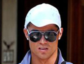 Rajoy pide con sorna a ZP que no le 'cierre el blog'