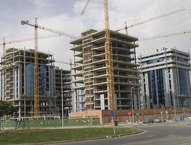 E.ON España amplía capital en 102 millones para reestructurarse tras la compra de Viesgo y activos de Endesa