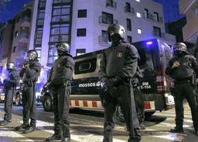 Tira y afloja entre la Audiencia de Barcelona y el Gobierno: los mossos torturadores reciben un segundo indulto