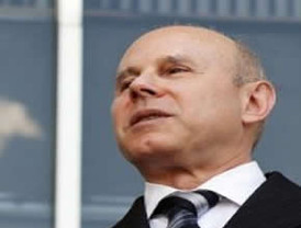 Al menos 30 muertos al incendiarse un avión de pasajeros