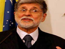 Gallardón destituye a un imputado por Garzón que trabajaba para su Ayuntamiento