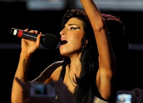 El padre de Amy Winehouse, encantado con 'Lioness: Hidden Treasures'