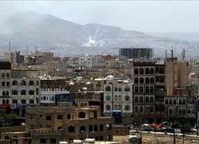 Continúa la escalada de violencia en Yemen: dos bombardeos dejan 40 muertos