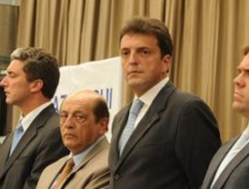 Felicita Presidente a Nely por oro en Beijing