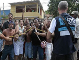 Molestos y maleducados
