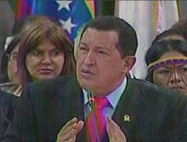 Amargo inicia en Argentina su 'conquista' de América con 'Dardos al corazón'