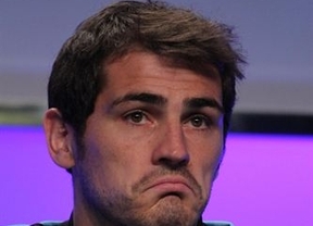 Casillas: 'Es extraño que el campeón del mundo no tenga reservado su billete'