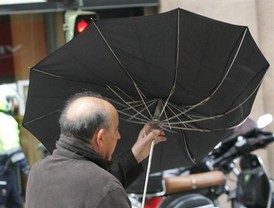 Meteorología activará este sábado la alerta amarilla en Sevilla, Huelva y Cádiz ante la previsión de lluvias