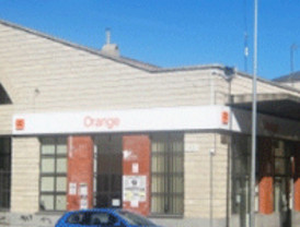 El Parlament insta al Constitucional a renovarse