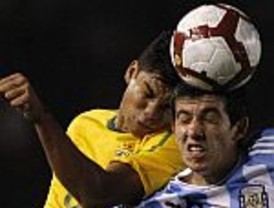 El sub 20 le ganó sin brillar a Brasil