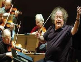 Ahora constructores, alimentación y autopistas: otra petición de dimisión a Díaz-Ferrán