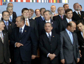 Los líderes europeos no le piden a Mubarak que se vaya