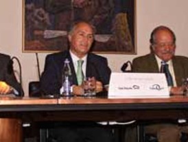 Competición sanciona con dos partidos a Ujfalusi por su entrada sobre Messi