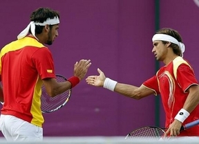 Ferrer y Feliciano lucharán por el bronce tras caer ante Tsonga y Llodra