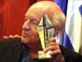 Roca Junyent, 'viento en popa'