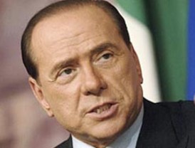 Berlusconi asegura no estar preocupado por juicio