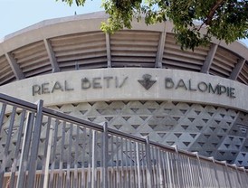 Los socios del Betis eligen 'Benito Villamarín' para rebautizar su estadio