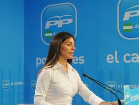 Estatut: Montilla prefiere atacar al PP y contestar suave a Guerra