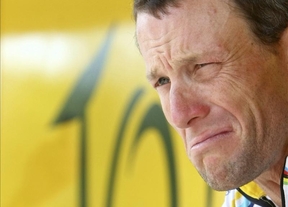 La Fundación Príncipe de Asturias no le quita su premio a Armstrong... porque no puede 