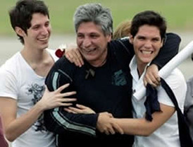 Descubren huellas de once dinosaurios en Yemen