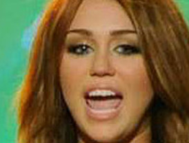 Miley Cyrus ahora también fuma hierba