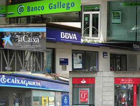 Bancos y cajas cierran en Andalucía 298 oficinas y reducen su red hasta 6.343 sucursales