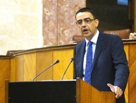 Bono continúa la 'batalla': tras las corbatas, a por las chanclas