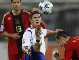 Beloki pide amparo a Bono contra Álvarez