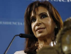 La presidenta argentina reivindica su modelo económico