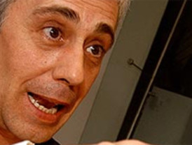 Gobierno llama a Vargas Llosa 'irrespetuoso ex intelectual'