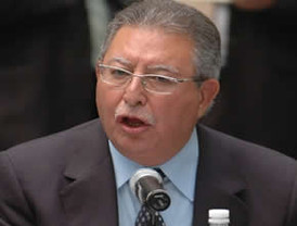 Los sudores del PSOE para no perder votaciones en el Congreso