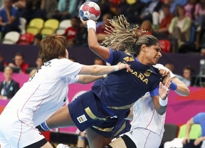 Las 'guerreras' balonmaneras hacen historia y se cuelgan el bronce tras ganar a Corea (31-29)