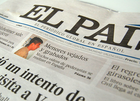 Cebrián da la cara ante la plantilla de El País