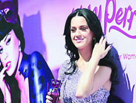 Katy Perry presentó su perfume Purr en México