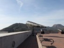 Alumnos del Politécnico construyen una parábola acústica para el Manifesta 8