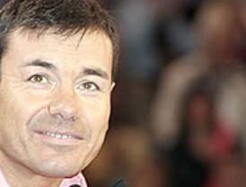 Leonel Álvarez es el D.T que los colombianos quieren