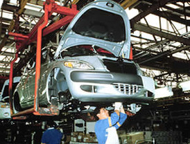 Si las chicas de 16 años pueden abortar ¿por qué no rebajar la mayoría de edad?