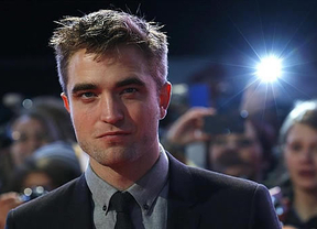 Oscar 2013: Robert Pattinson no quiere aparecer sólo en la alfombra roja